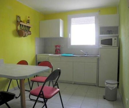 les amandiers Lablachère Extérieur photo